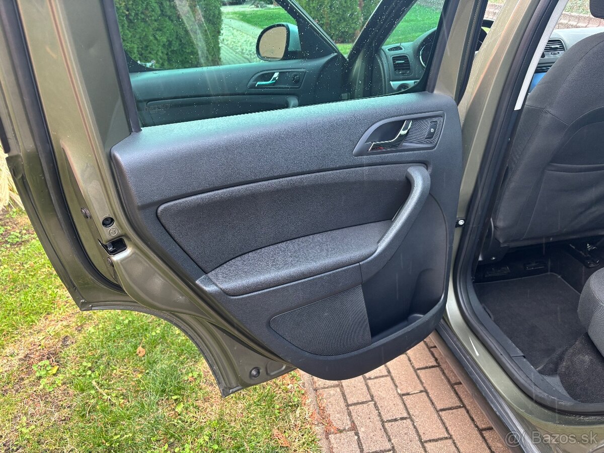 Predám ŠKODA YETI 2,0tdi 81kw m6 4x4 - 13