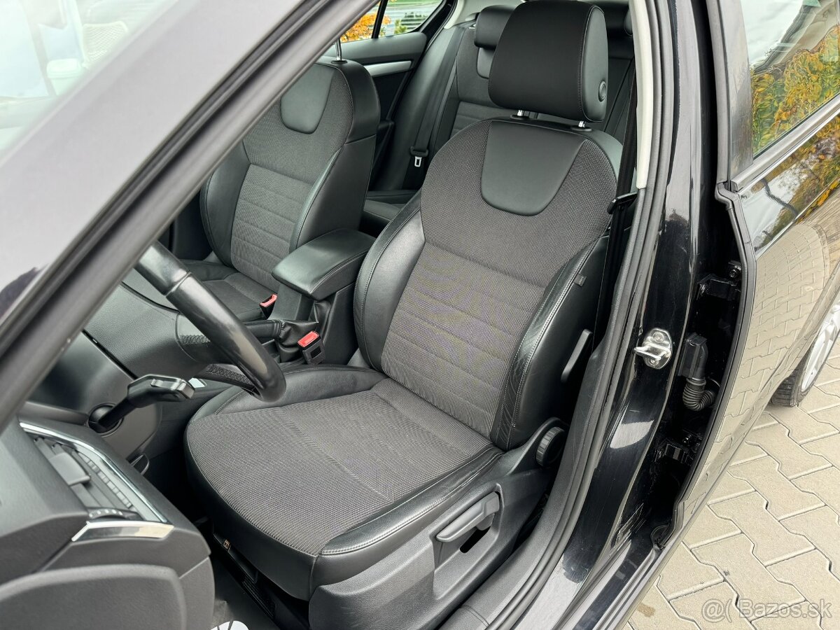 Škoda Octavia sedan 2.0 TDI Elegance/Style - 13