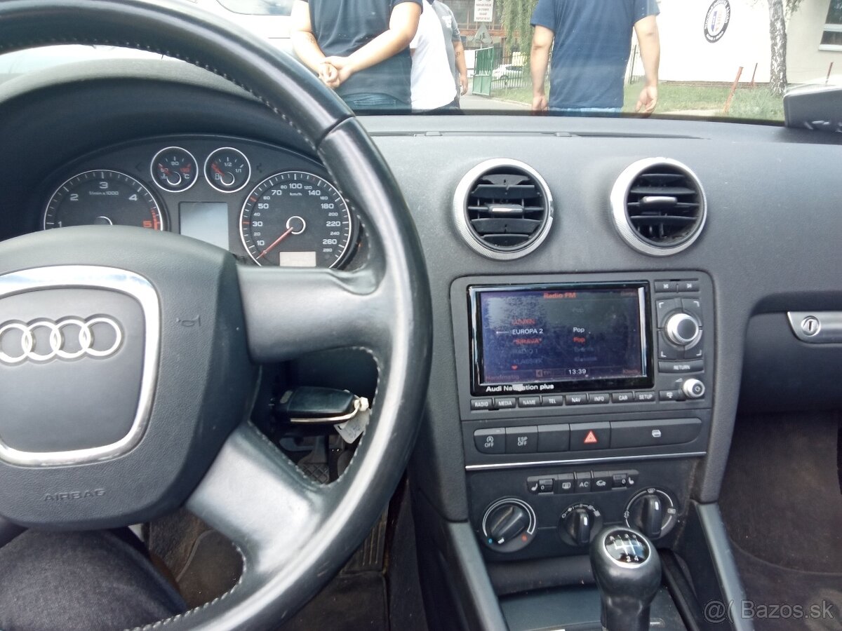 Audi A3 Cabrio 1,6 Tdi 77kw r.2011 - 13