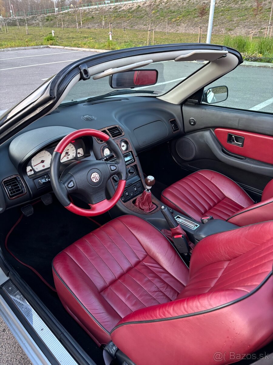 MG F 75th Anniversary - 13