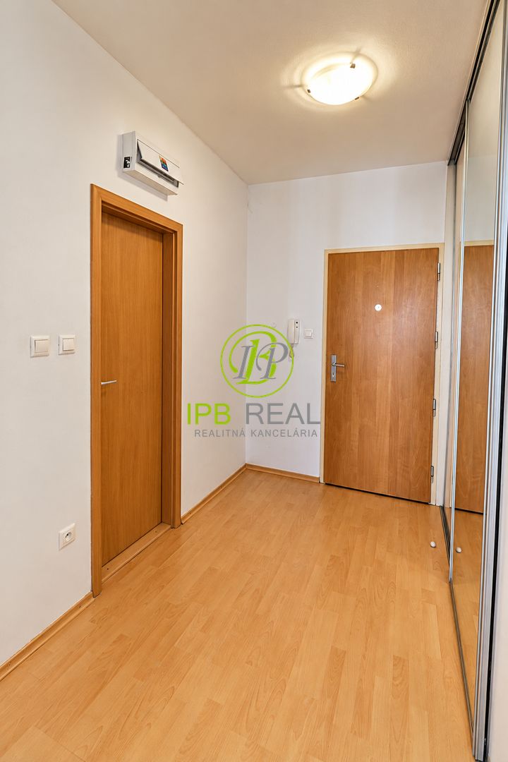 Pekný 1‑izb. byt s balkónom v novostavbe na Vyšehradskej ul. – foto 8
