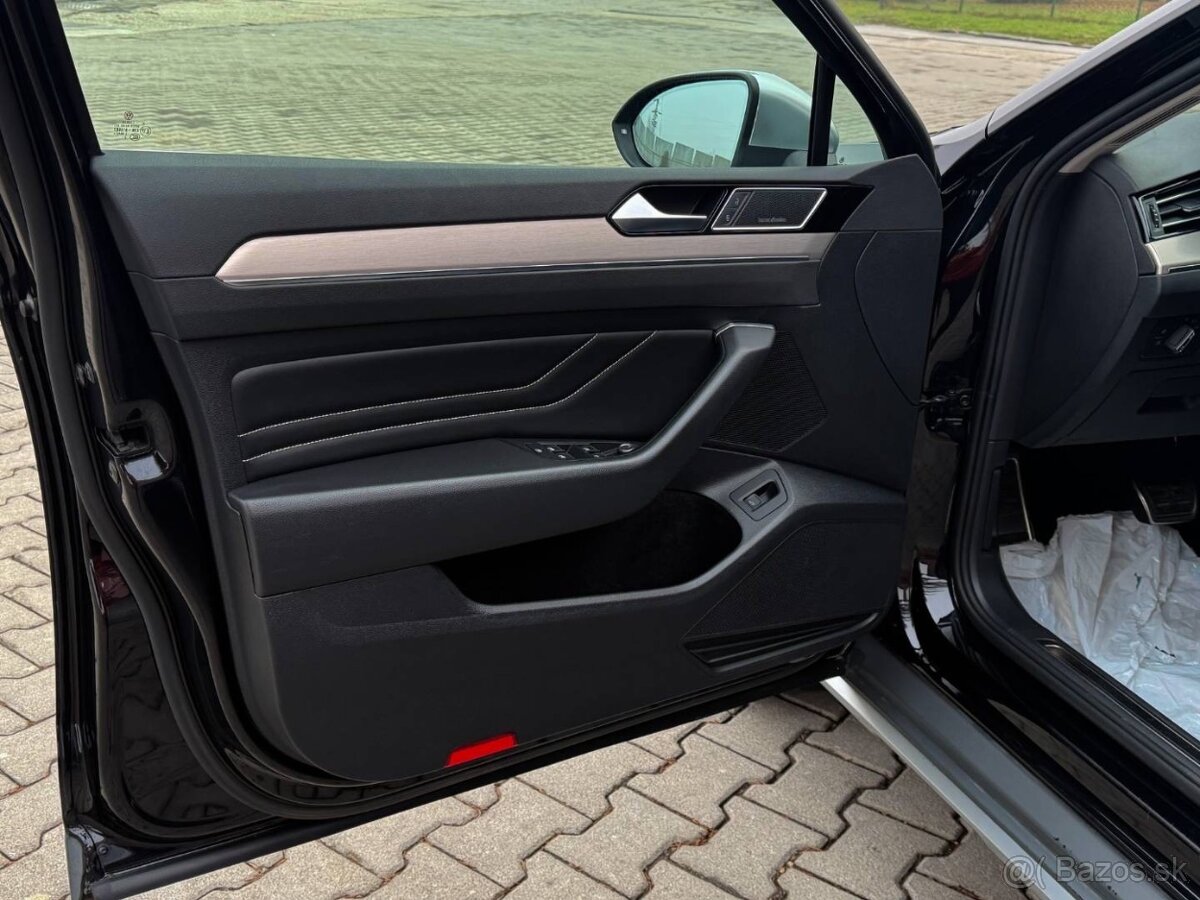 Volkswagen Passat Alltrack 2.0 TDI SCR 4Motion DSG - 13