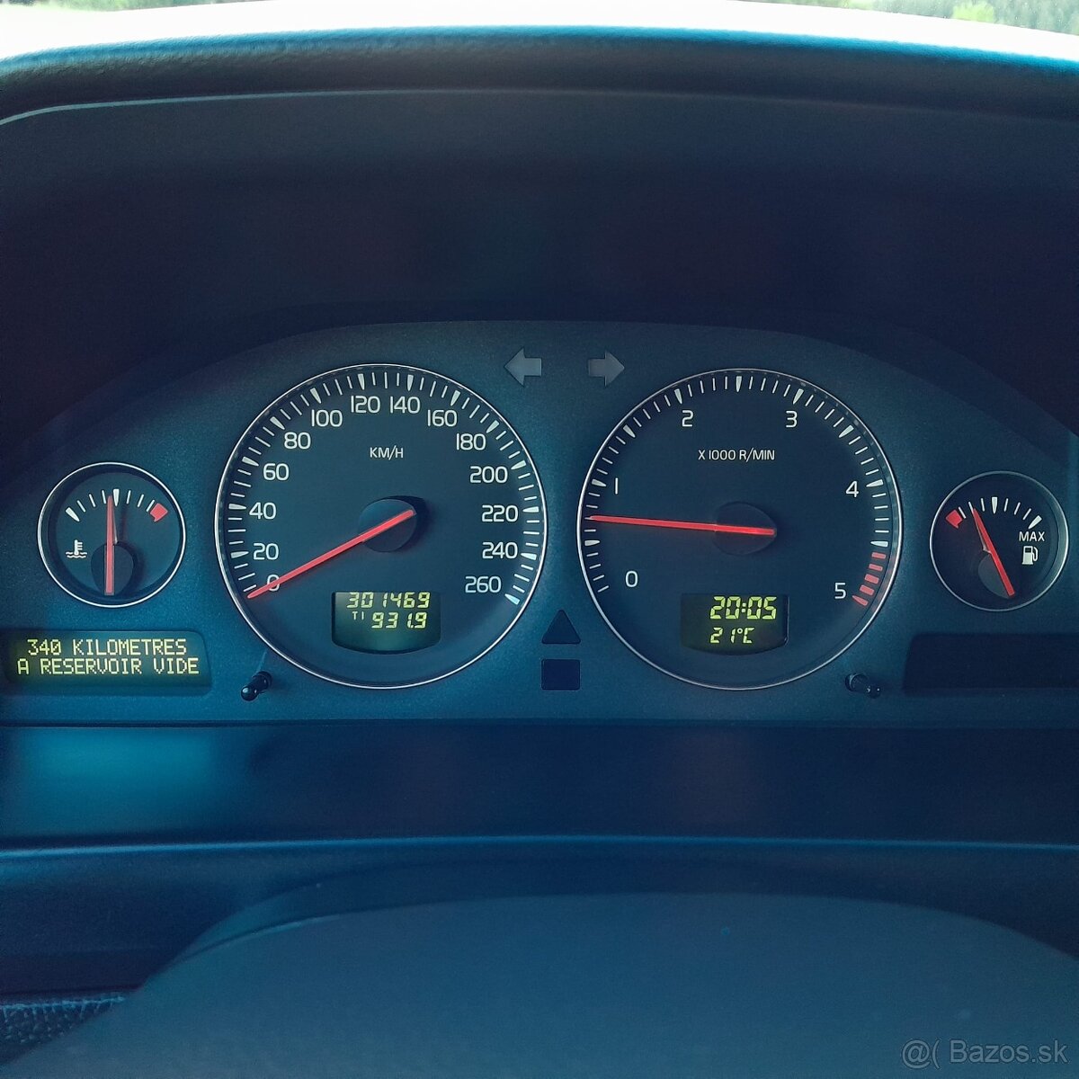 VOLVO S60 2.4 D MOMENTUM - 13