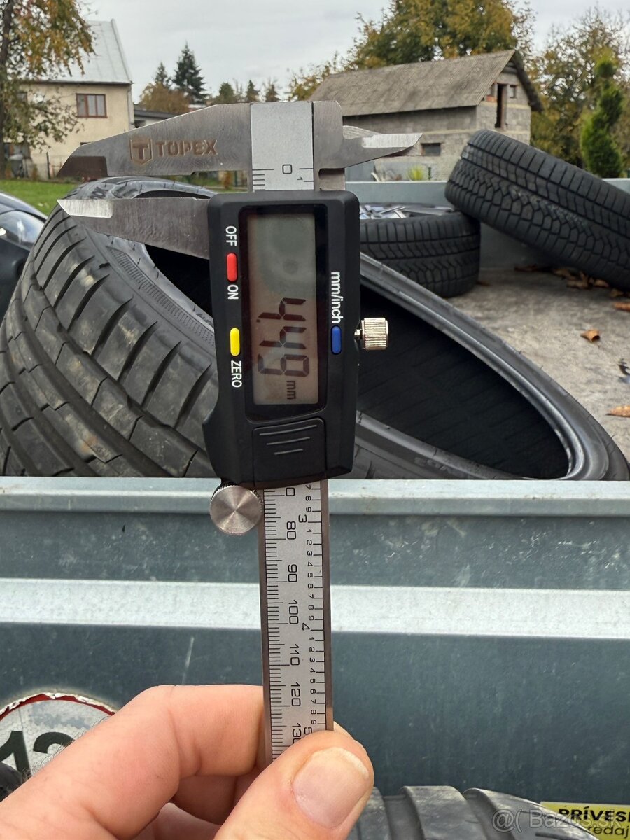 225/40 R19 Hankook, Pirelli - 13