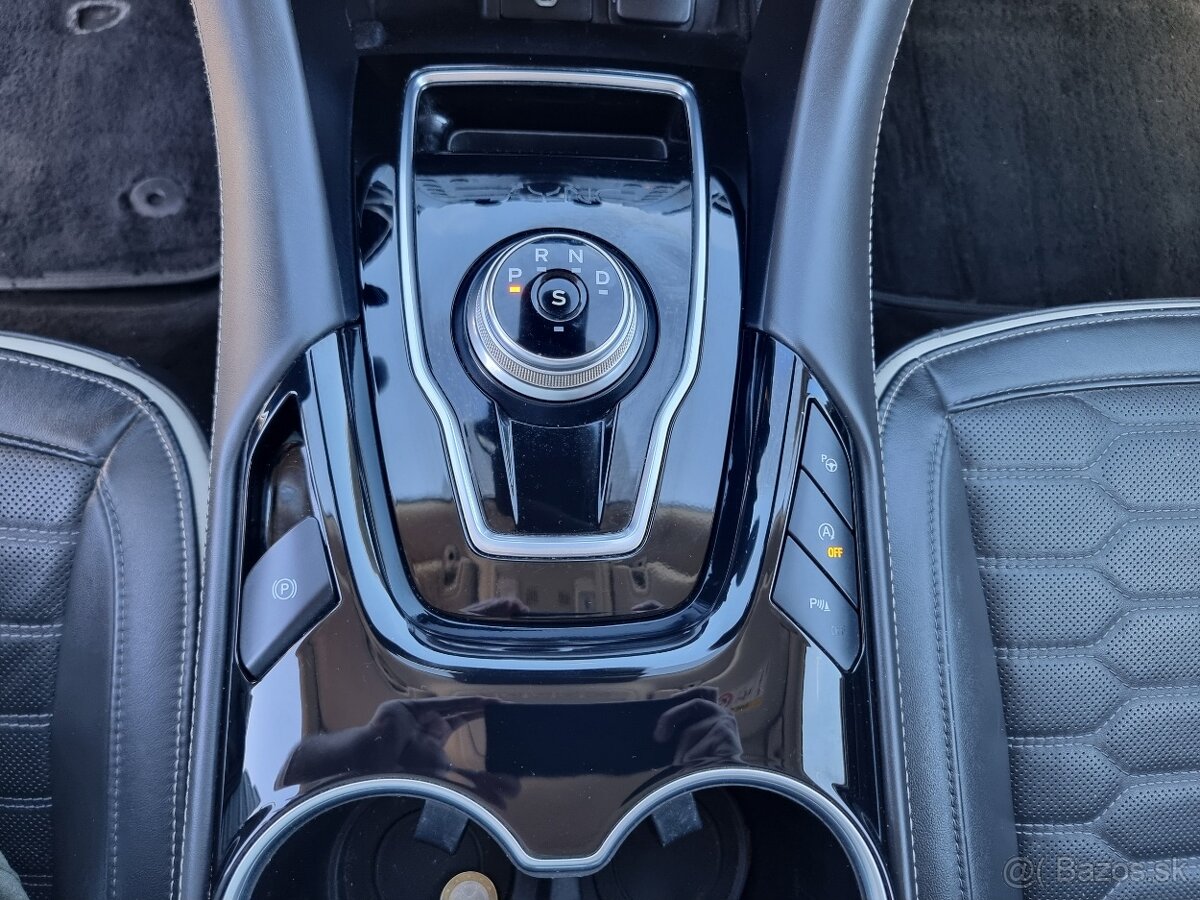 Ford Mondeo 2.0 TDCi Vignale - 13