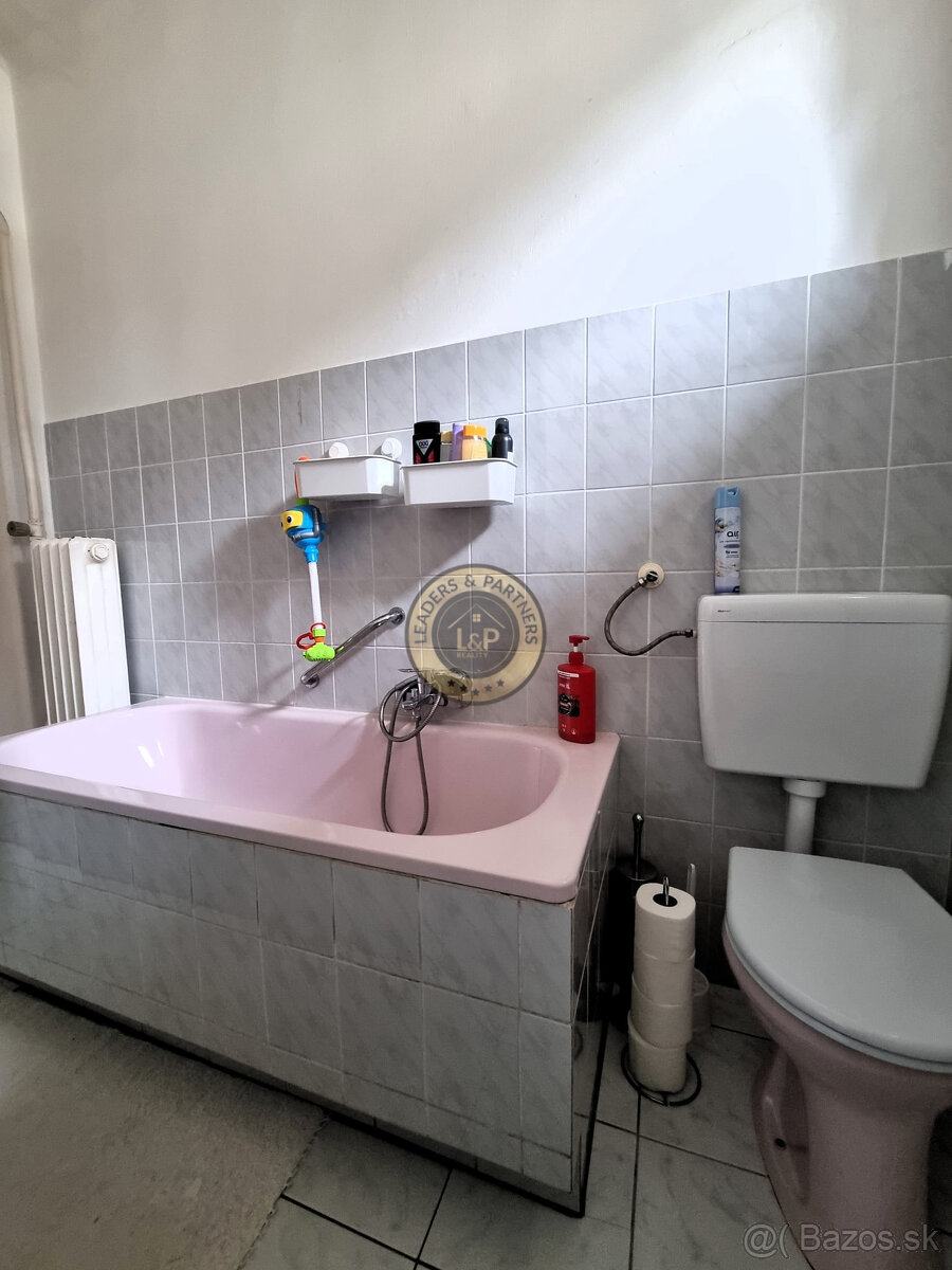 PREDAJ 3izbový rodinný dom Hegyeshalom - 13