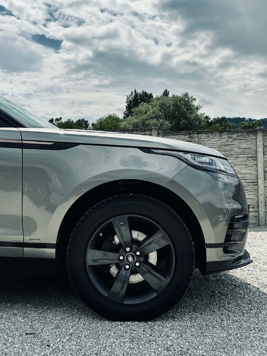Land Rover Rage Rover Velar 2.0 TD4 R-Dynamic - 13