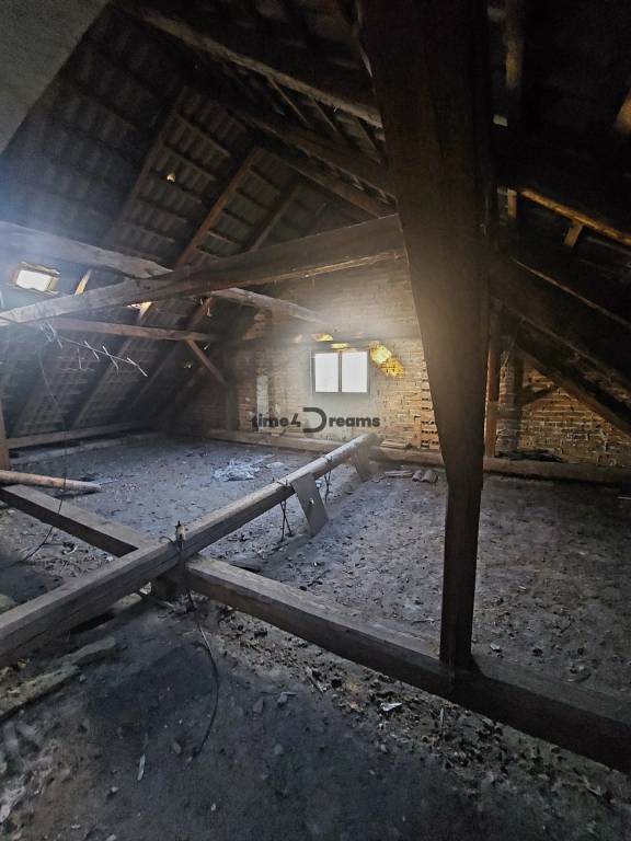 NA PREDAJ - Prevádzková budova v Kalinke - 13