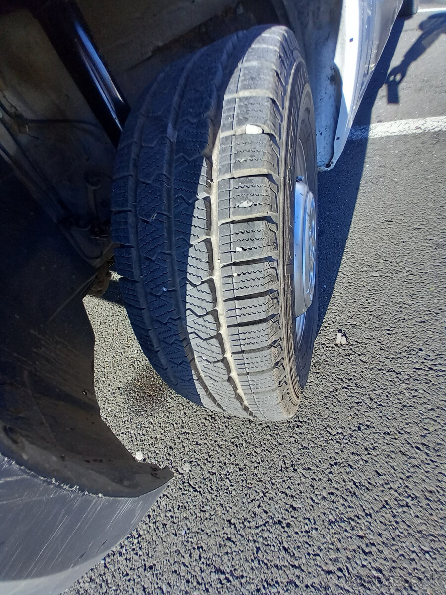 Fiat Ducato trojstranny Vyklapac-7miestny - 13