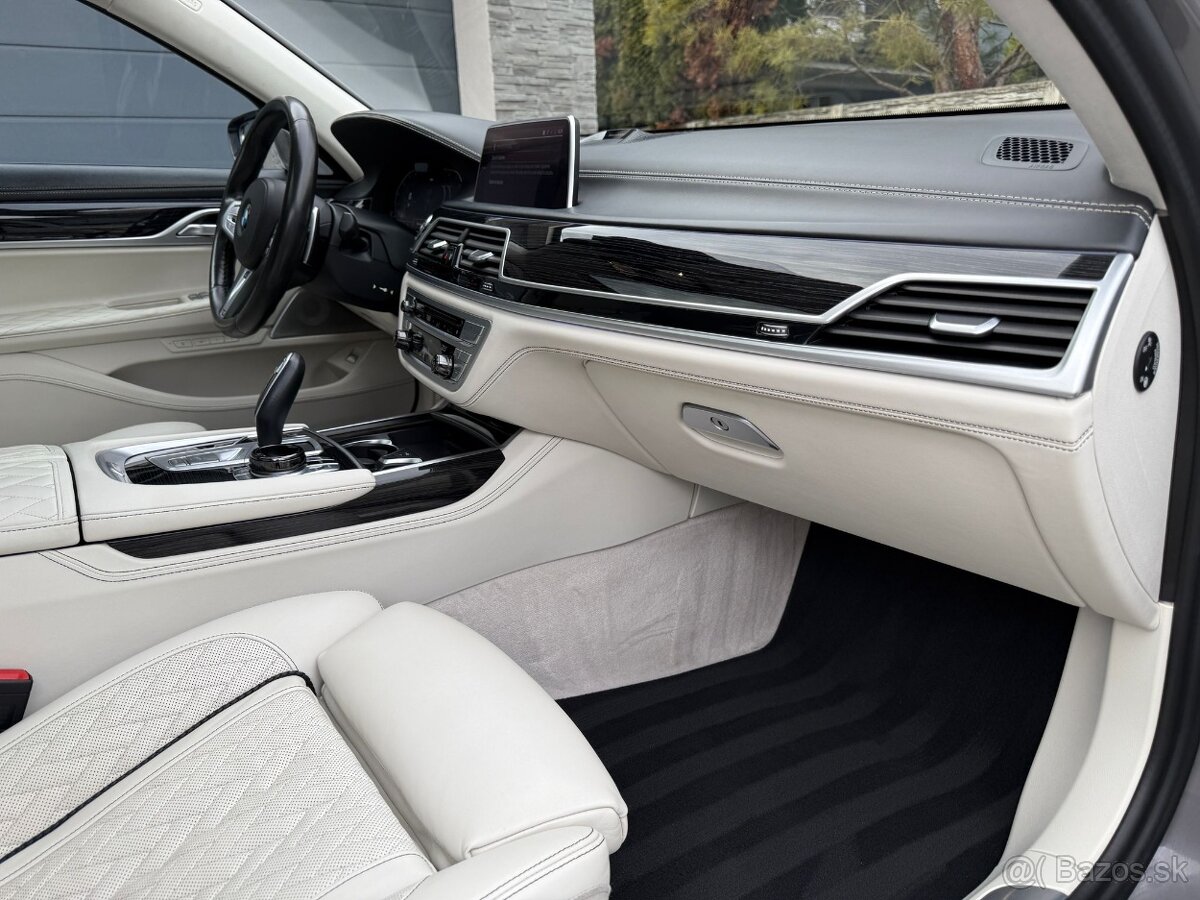 BMW Rad 7 750Li xDrive - 13