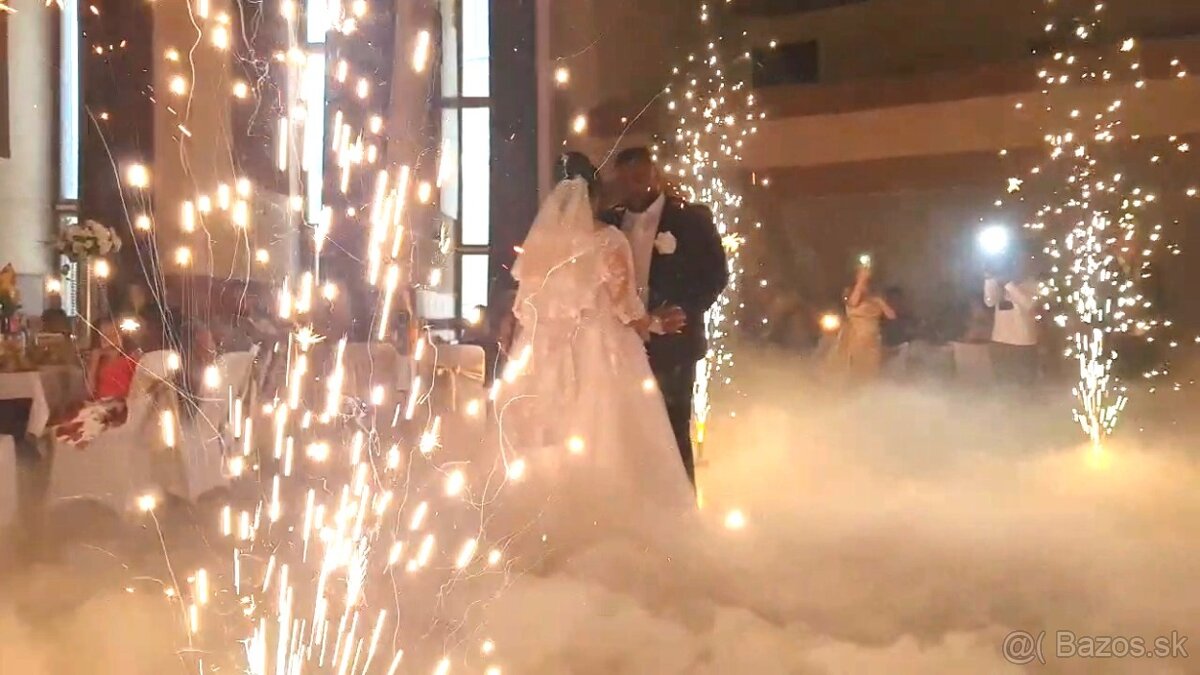 PLAZIVY DYM,TANEC V OBLAKOCH,OHNIVE FONTANY vychod.slovensko - 13