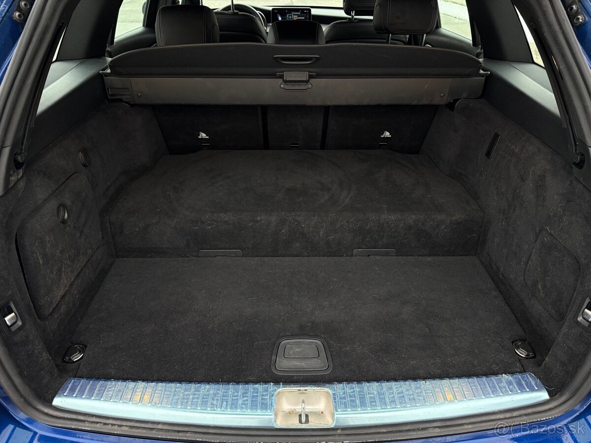 Mercedes-Benz C300de-Break - 13