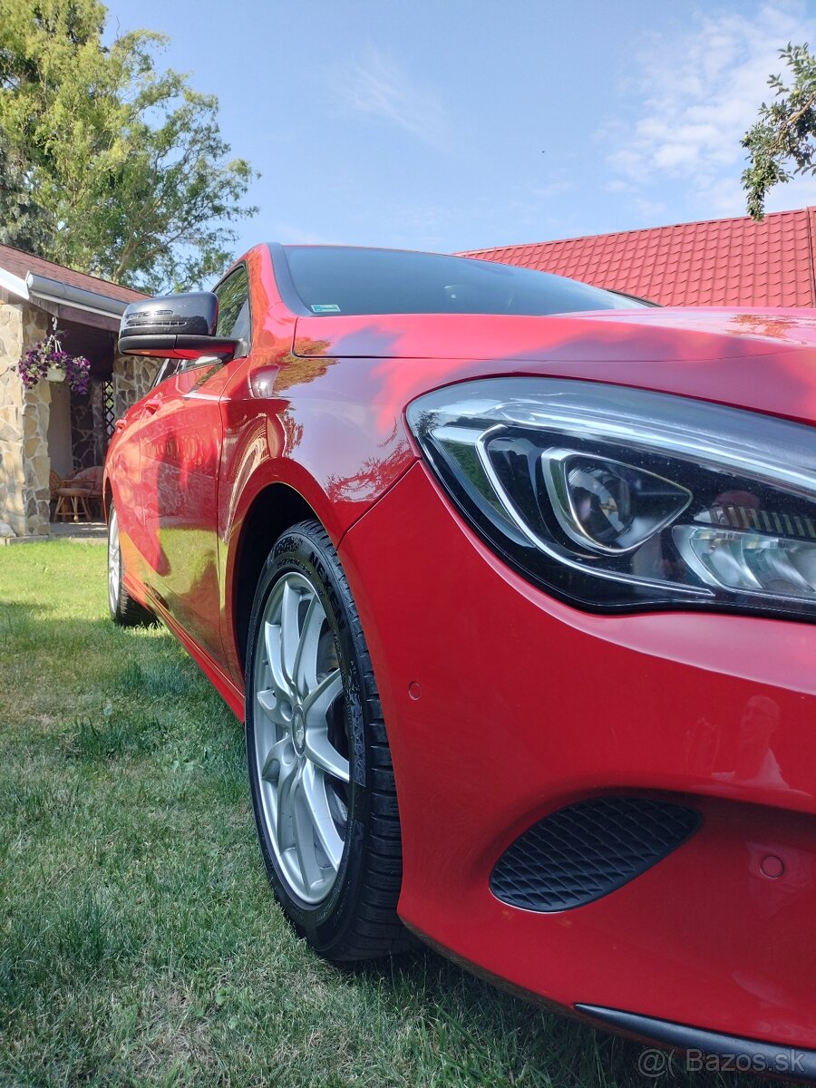 Mercedes CLA - 13