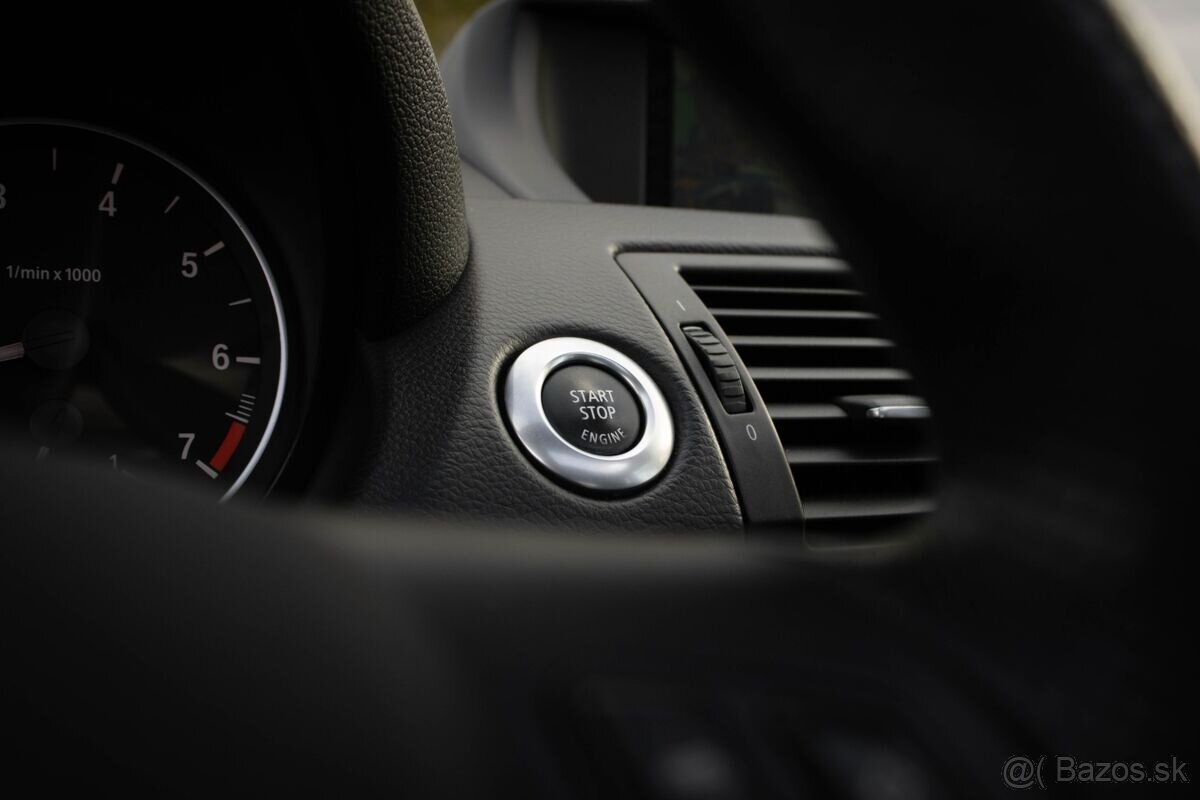 BMW 118i E87 Lci - 13