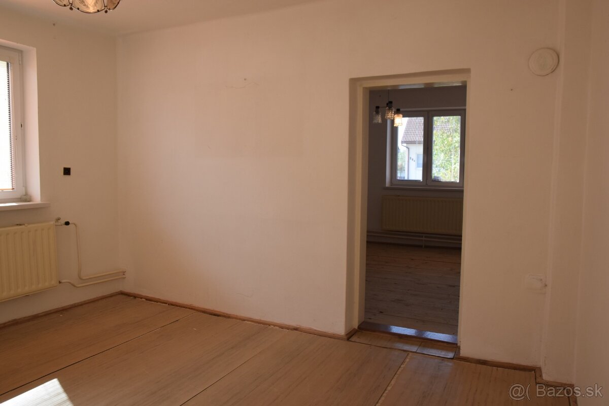 Rodinný dom u nás na Záhorí - 13