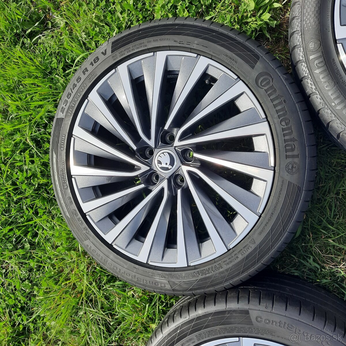 Alu kola R18 ET44 Škoda Superb Octavia Karoq VW Passat - 13