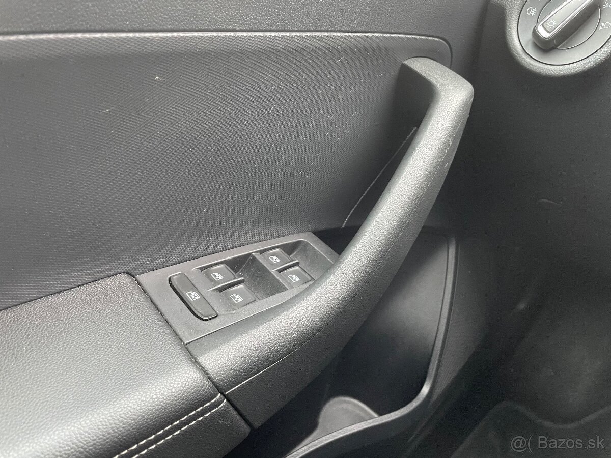 Škoda Rapid Spaceback SB 1.6 TDI 115k Style - 13