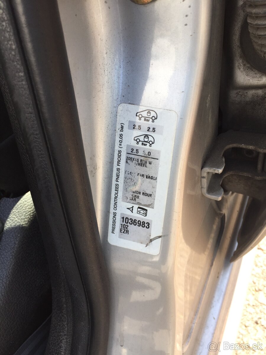 Peugeot 206 - 13