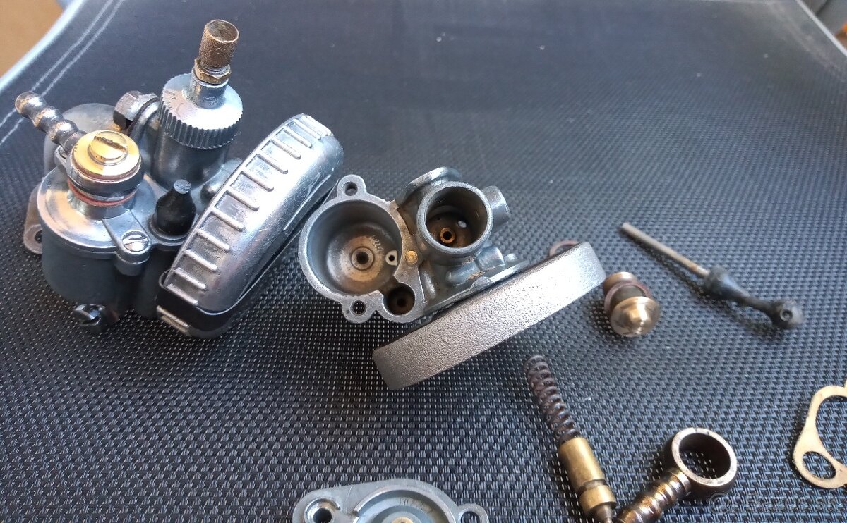 predám karburátor na Jawa 550 Parez - 13