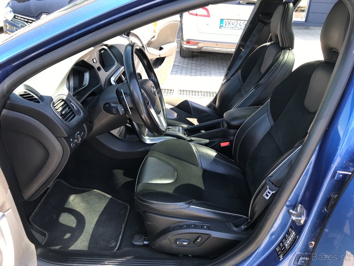 Volvo V40 T5 2.0L Drive-E Momentum Geartronic - 13