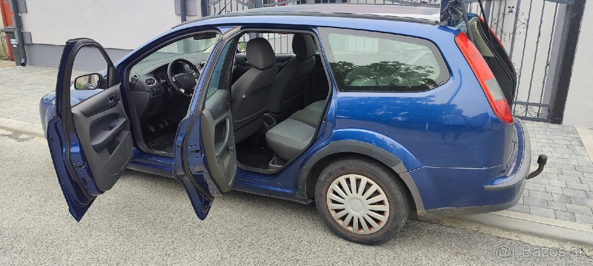 Ford FOCUS combi 1,6 benzín, 85 KW - 13