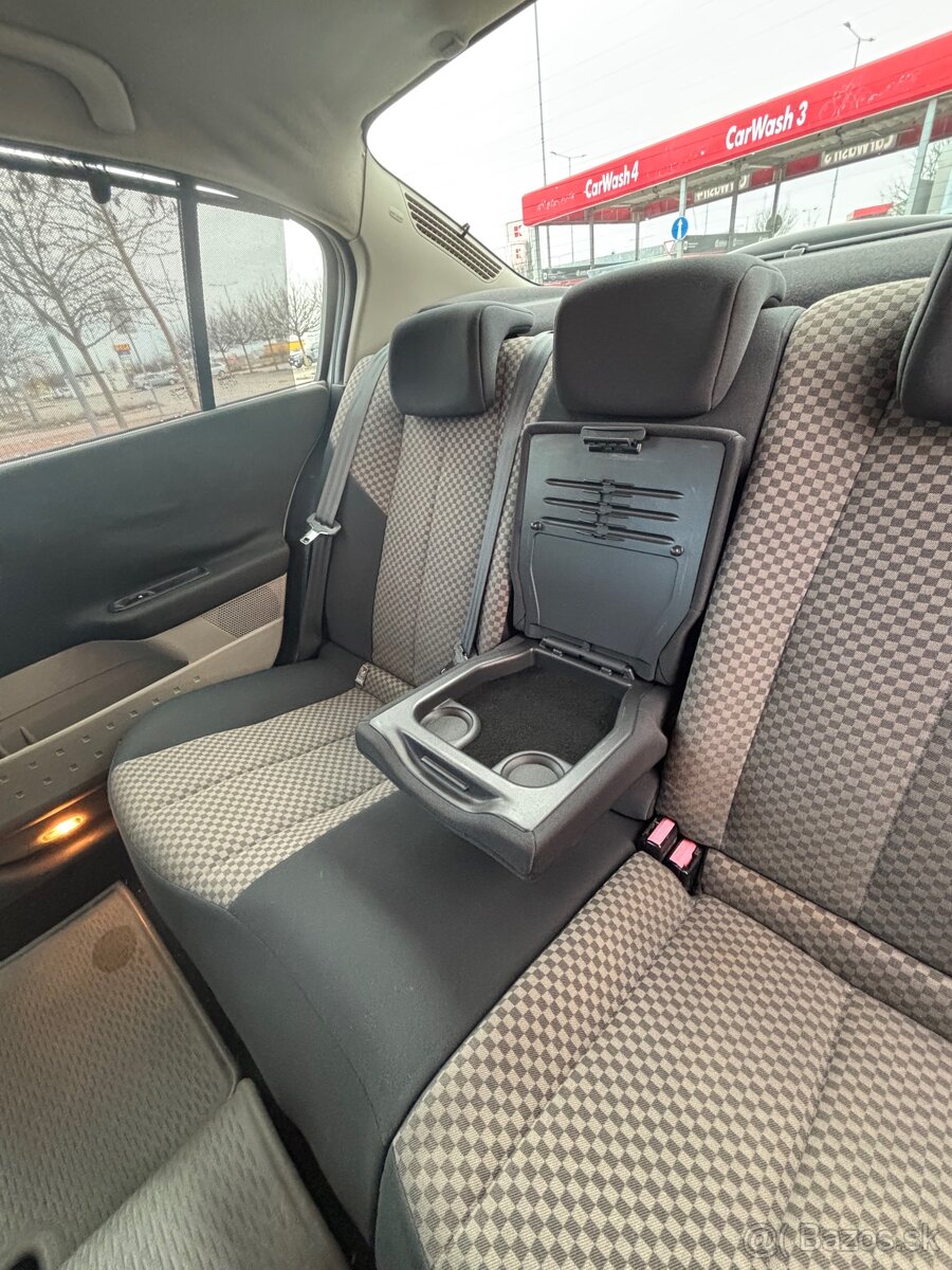 Renault Megane 2 1.4 16v 72kW - 13