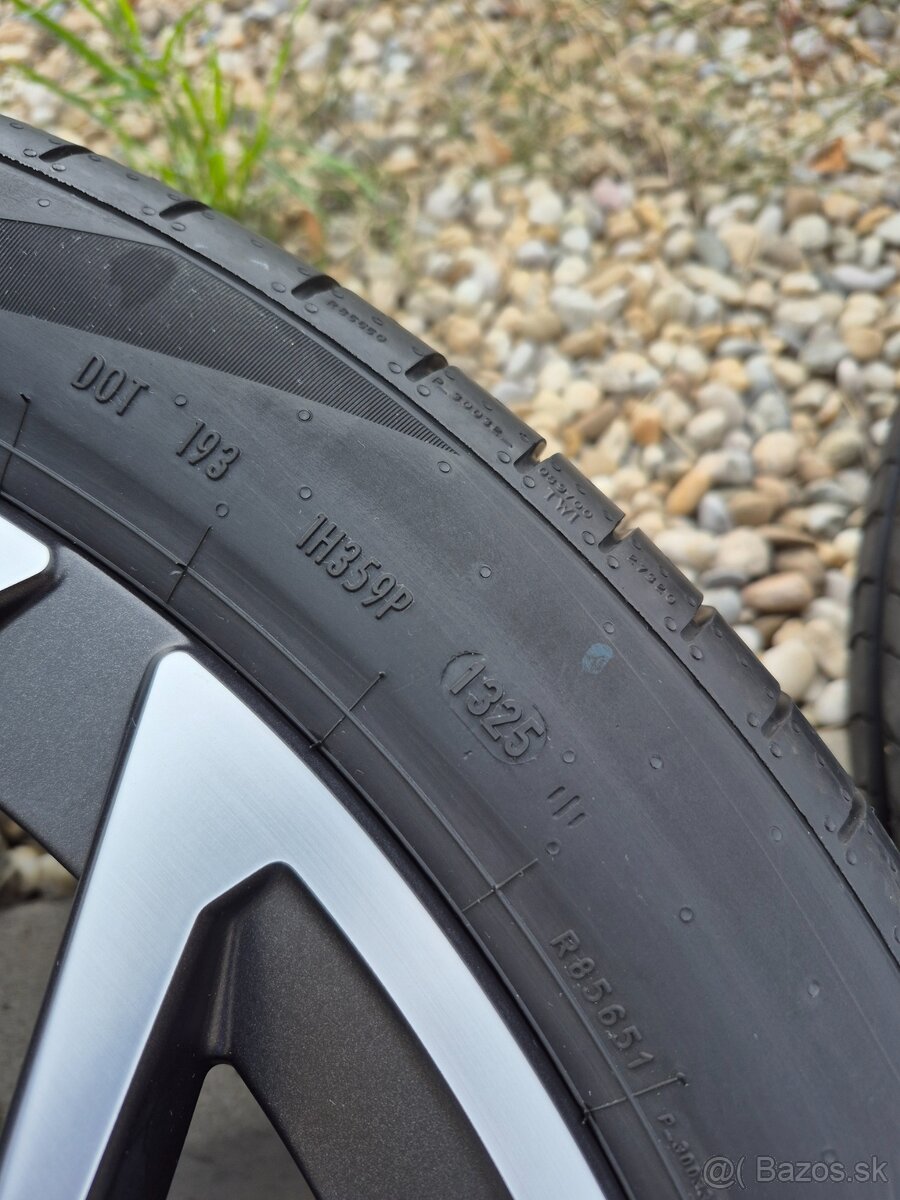 Predam - CUPRA Hadron 20" + Pirelli 255/40R20 - 13