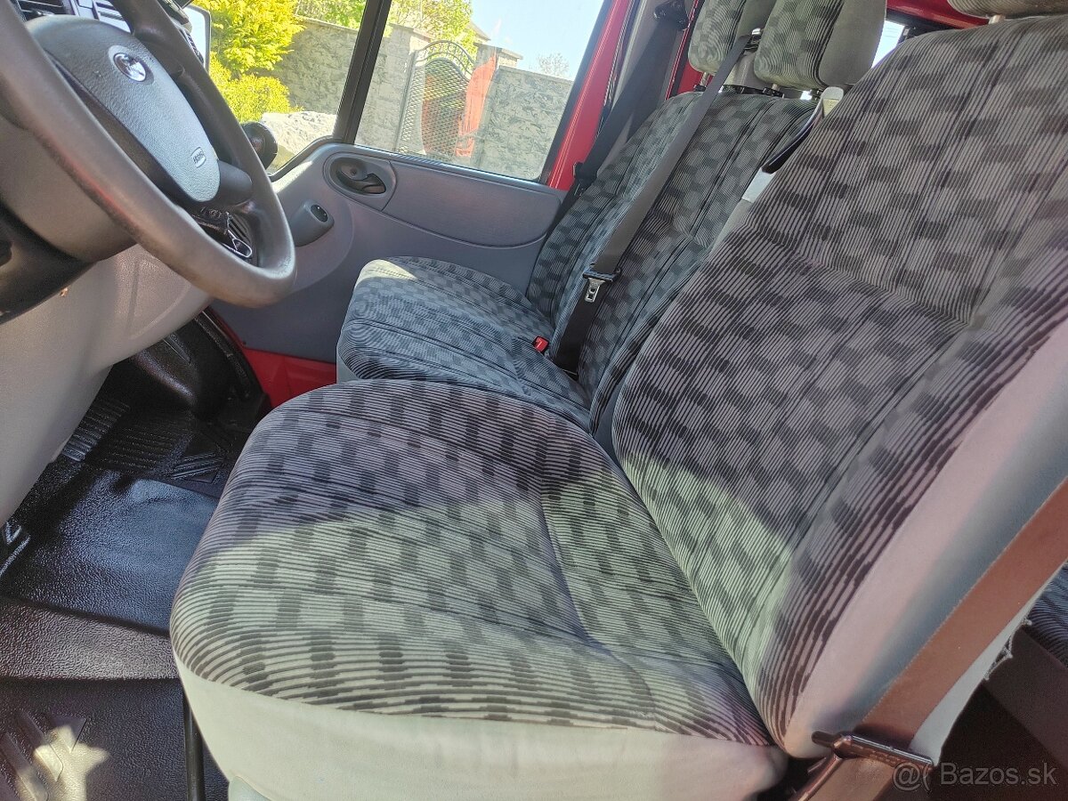 Ford Transit 6 miest , klíma. - 13