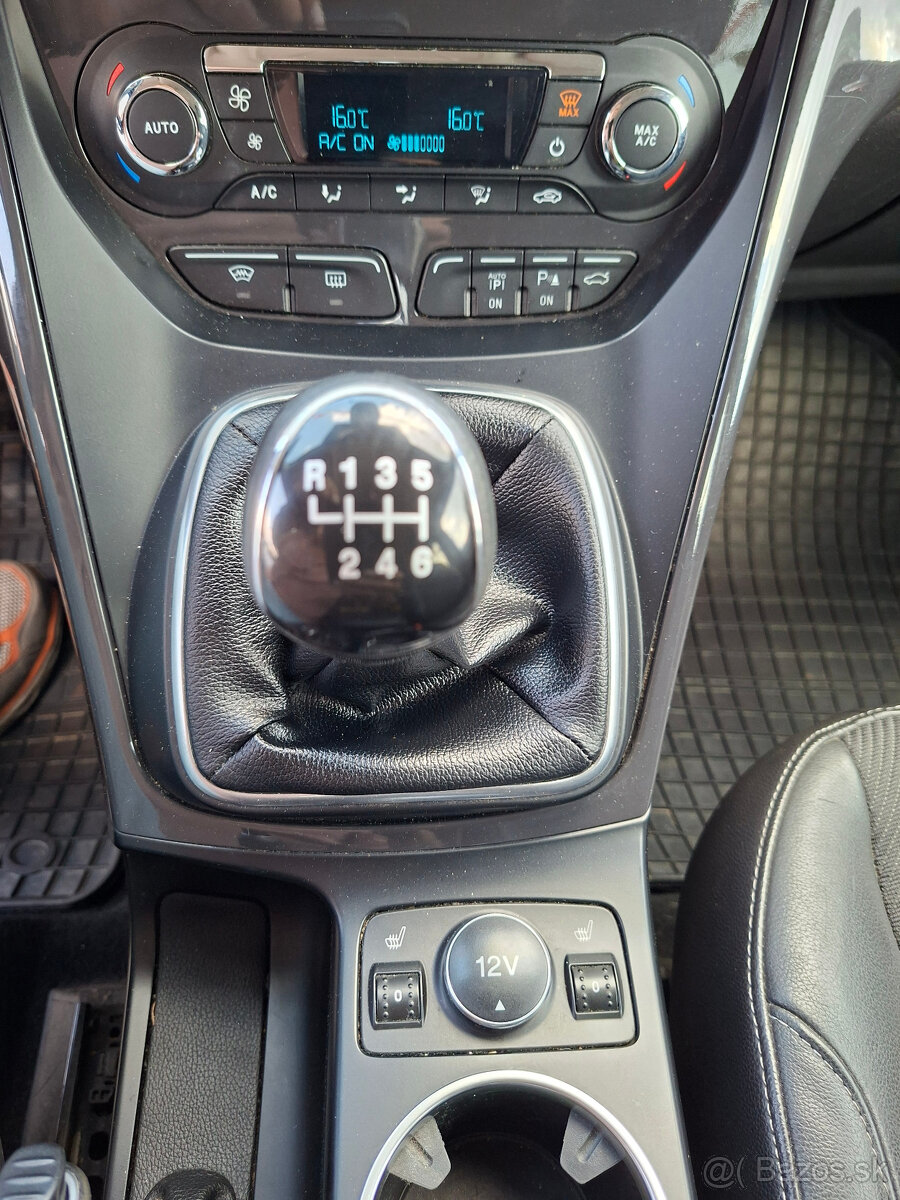 Ford Kuga 2.0 TDCi Duratorq Titanium X AWD - 13