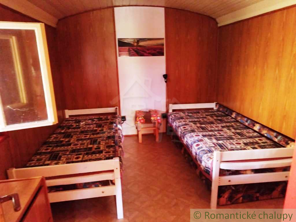 Chata nad kúpeľmi Dudince s vlastným pozemkom - 13