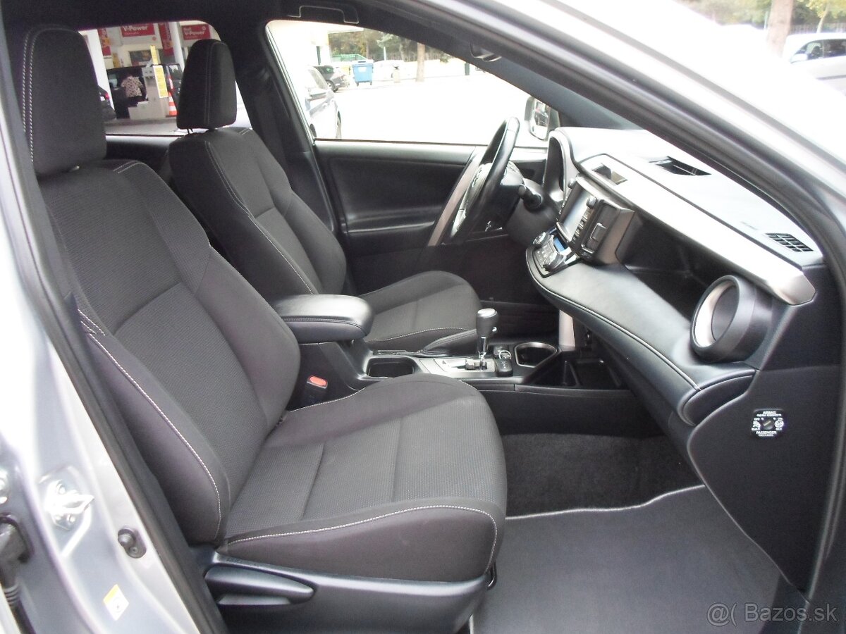 Toyota RAV4 2.5 Hybrid 197 PS,automat,kamera,keyless,LED - 13