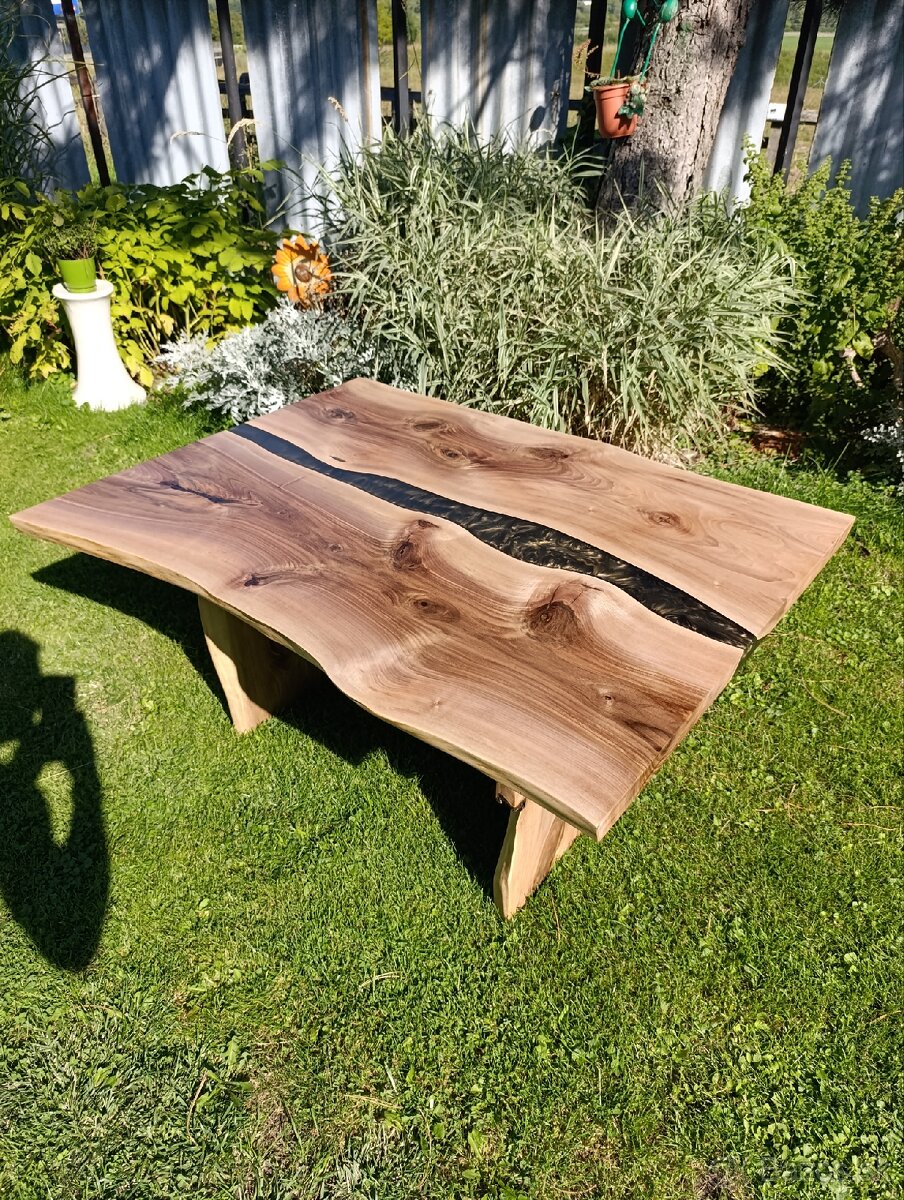 Konferenčný stolík s epoxidom - 13