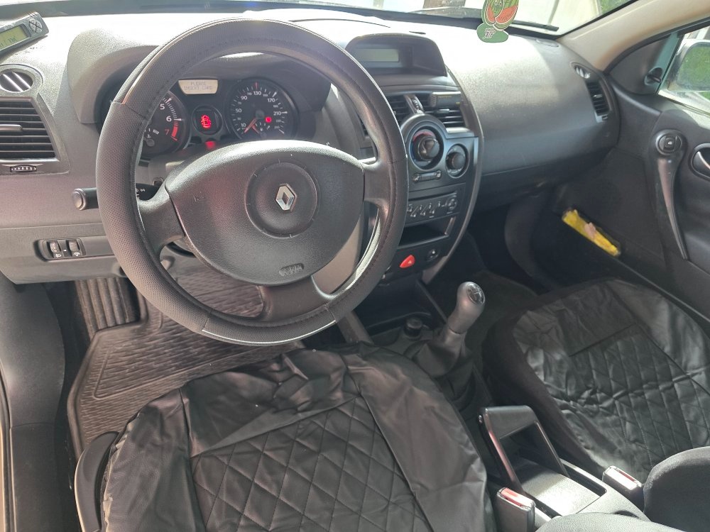 Renault Megane - 13