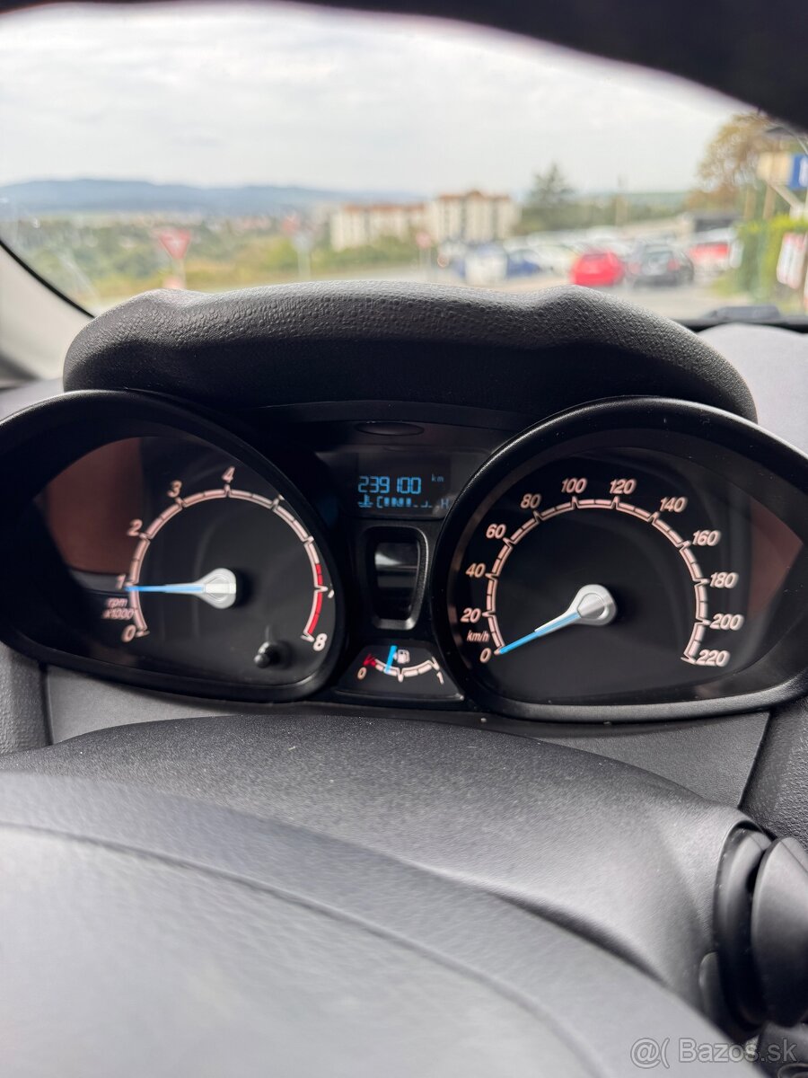 Ford Fiesta 1.25 i - 13