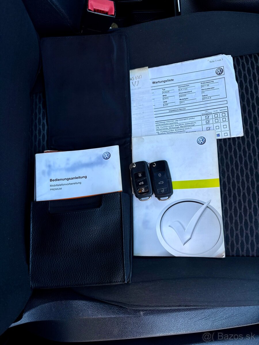 Volkswagen Golf - 13