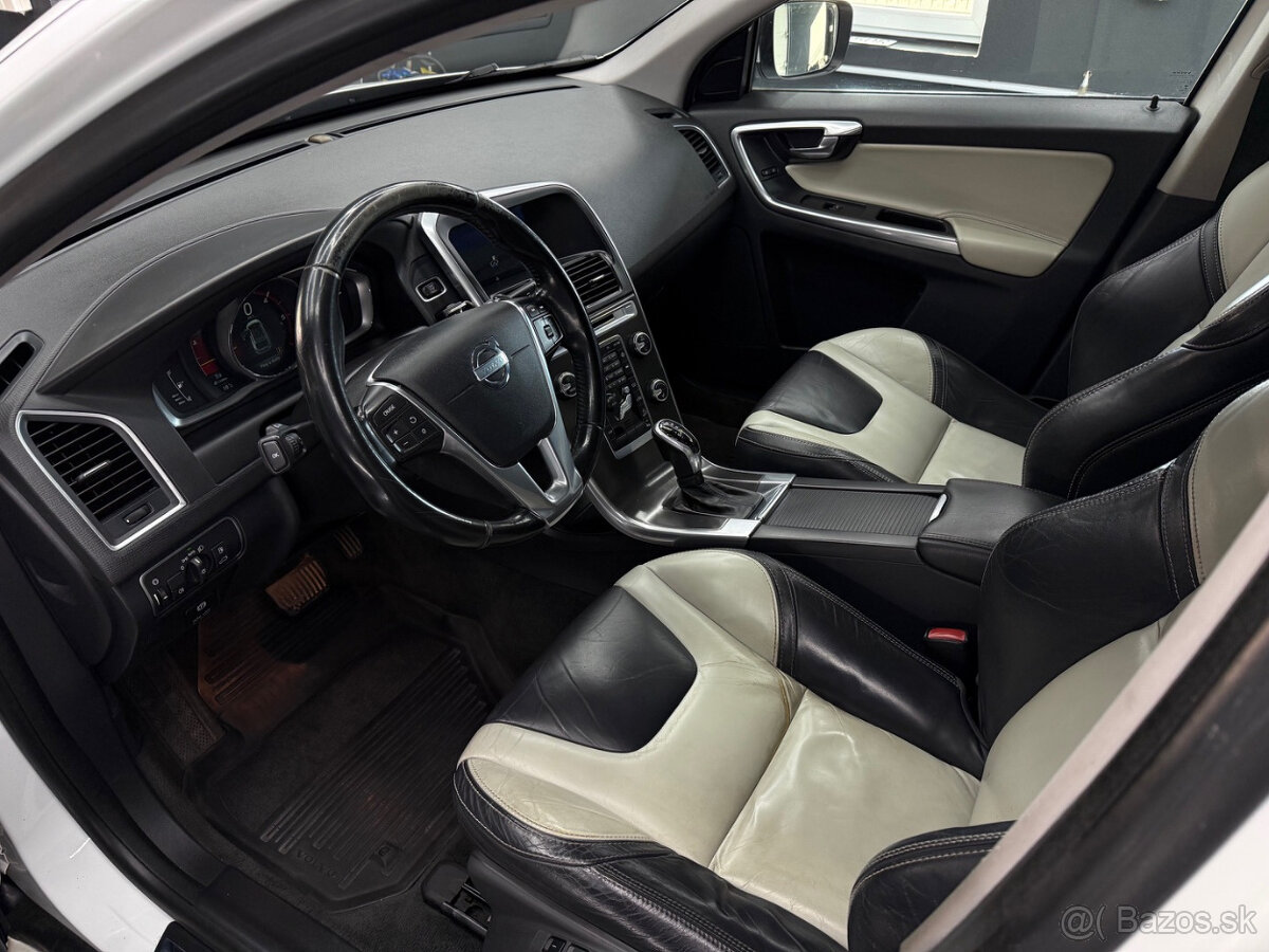 Volvo XC60 2.4L D4 4x4 AUTOMAT - 13
