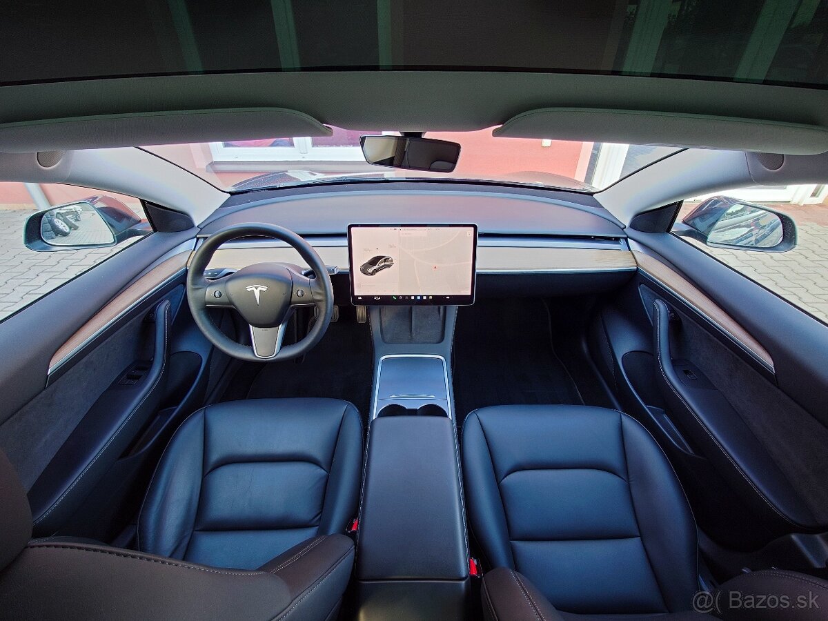 Tesla Model 3 2021 Long Range - 366 kW Odpočet DPH - 13