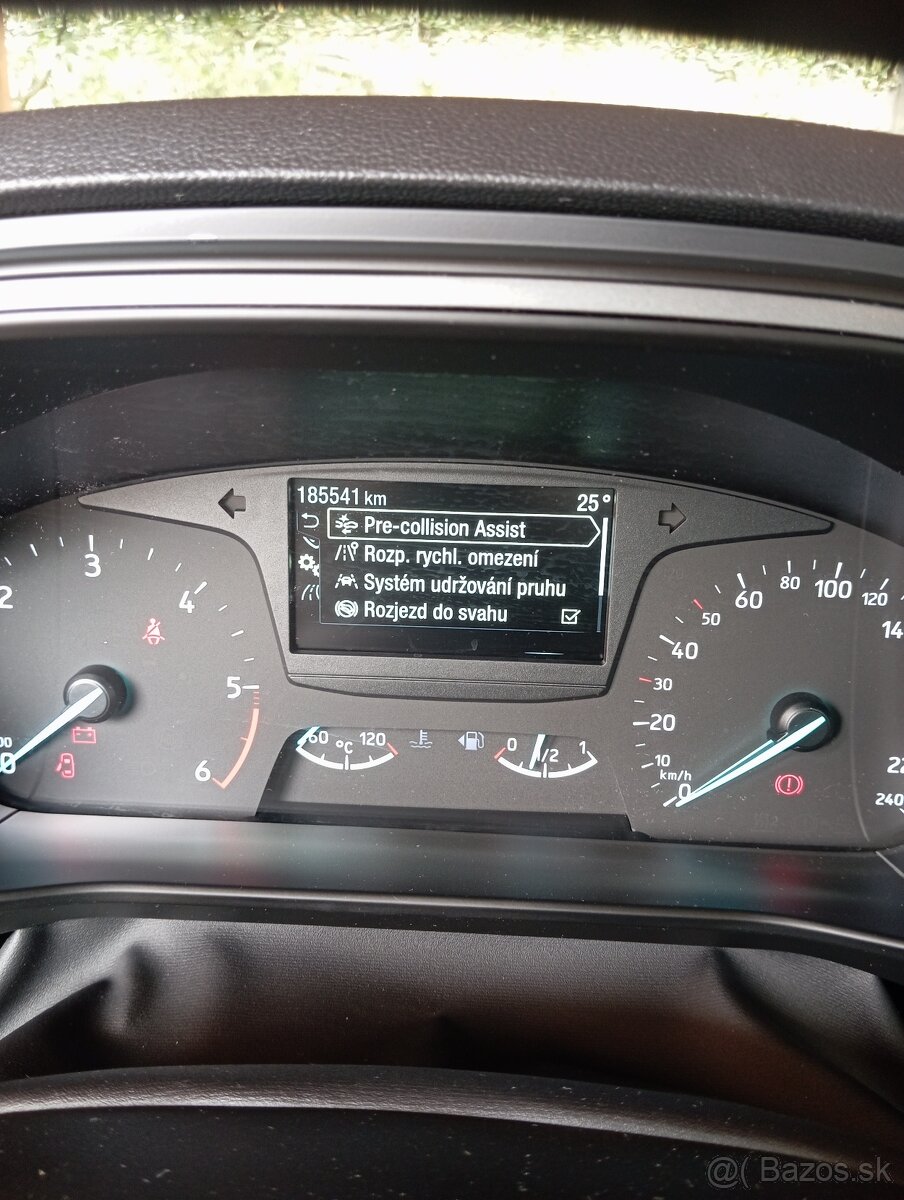 Ford Focus 2019,1.5tdci,SK,novy rozvod brzdy,nikdy neburane - 13