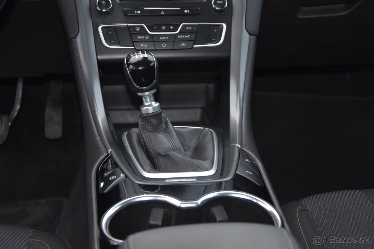 Ford Mondeo Combi 1.5 TDCi - 13