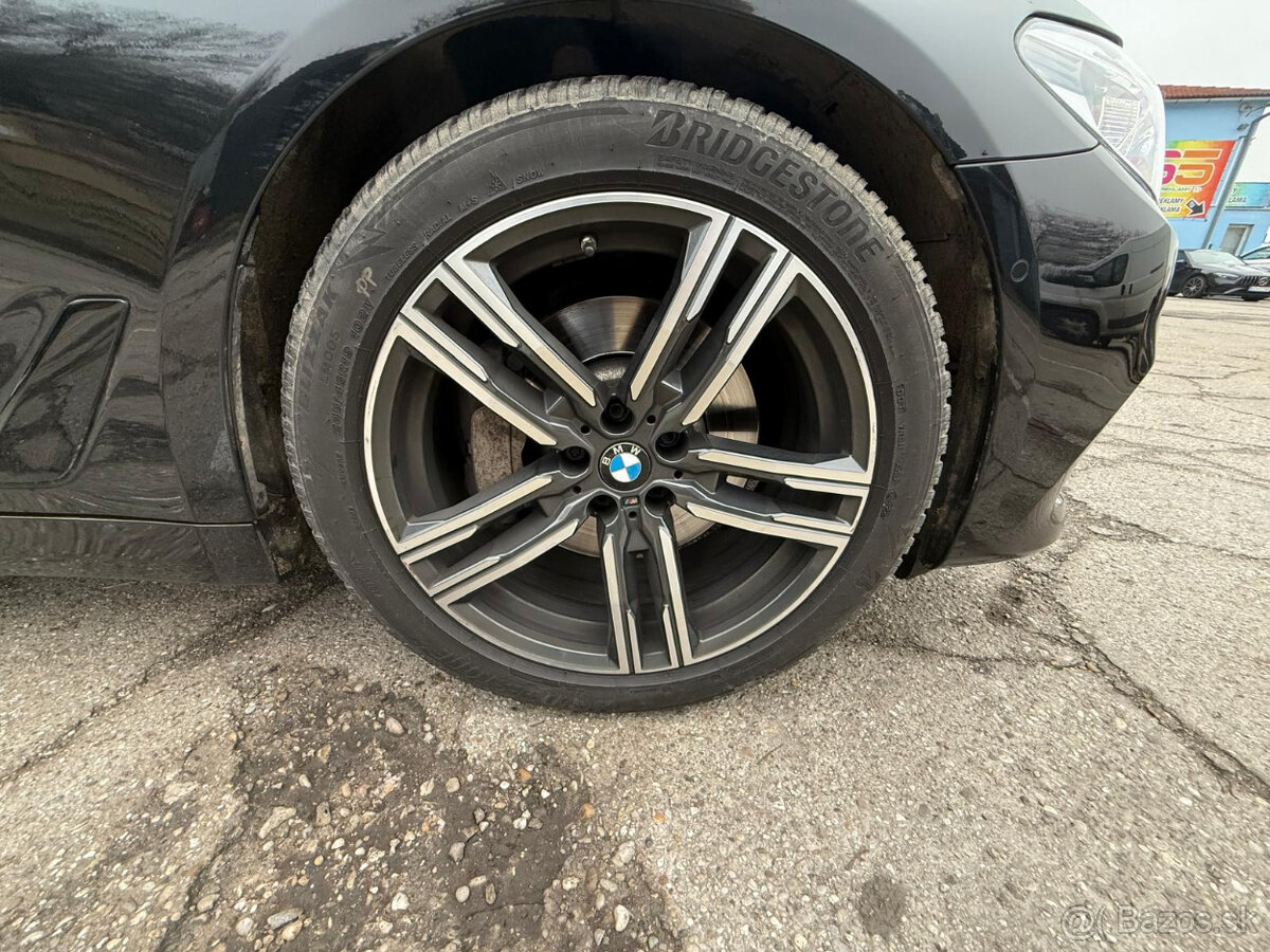 530 xDrive - 13