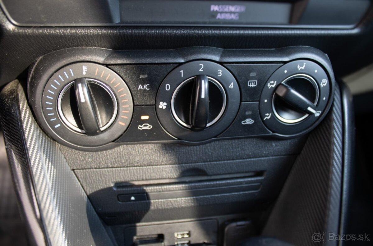 Mazda 2, 100% stav, automat - 13