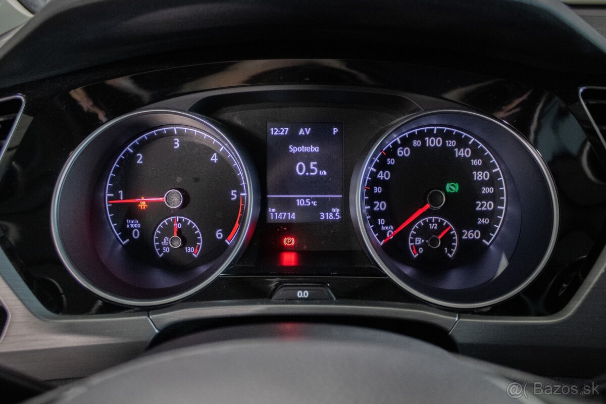 Volkswagen Touran 1.6 TDI SCR BMT Comfortline DSG - 13