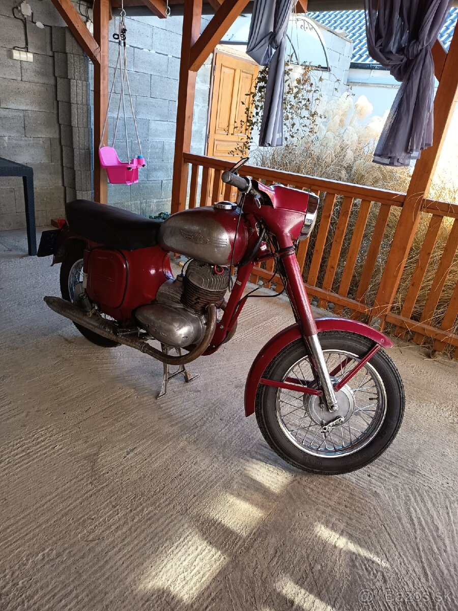 Predám Jawa 250 panelka - 13