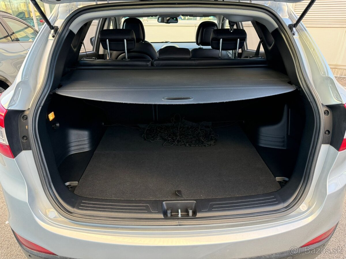 Hyundai ix 35 - Tucson 1,6 gdi benzín 1. majiteľ rok 2013 - 13