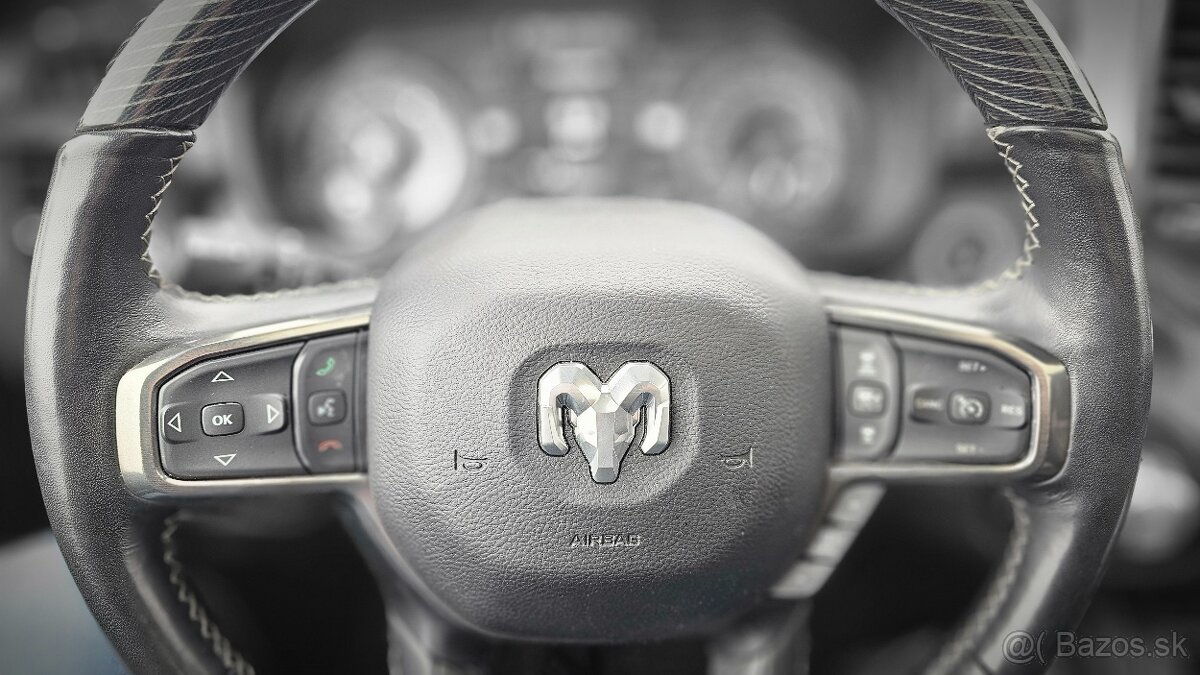 DODGE RAM 1500 Limited 4x4 - 13