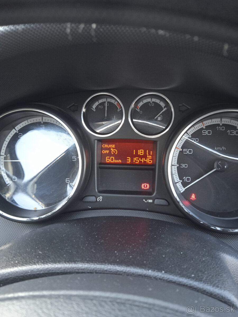 peugeot 308 1.6hdi r.v.2012 - 13