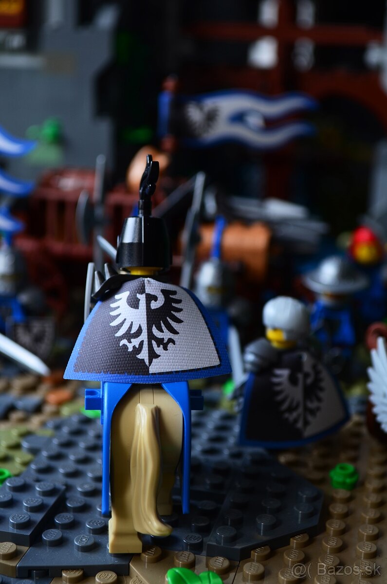 Predám Vlajky a Plášte pre lego castle - 13