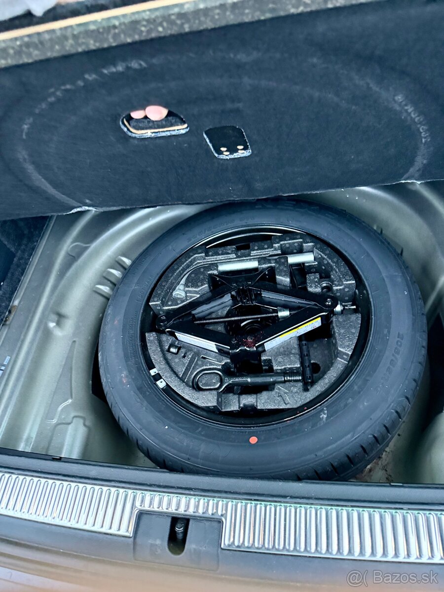 Škoda Superb combi 2.0 TDI, SCR STYLE 2021 147kw/200ps - 13