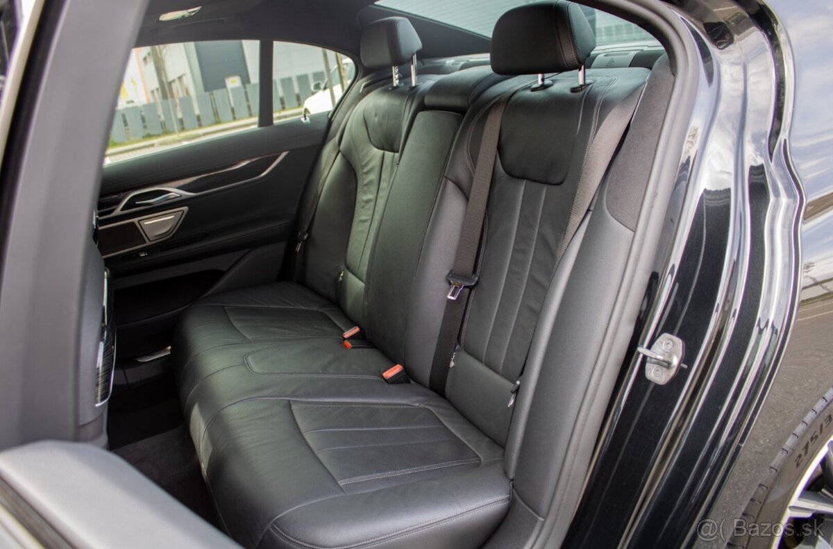 BMW Rad 7 730d / 195kW / A8 / 2020 - 13