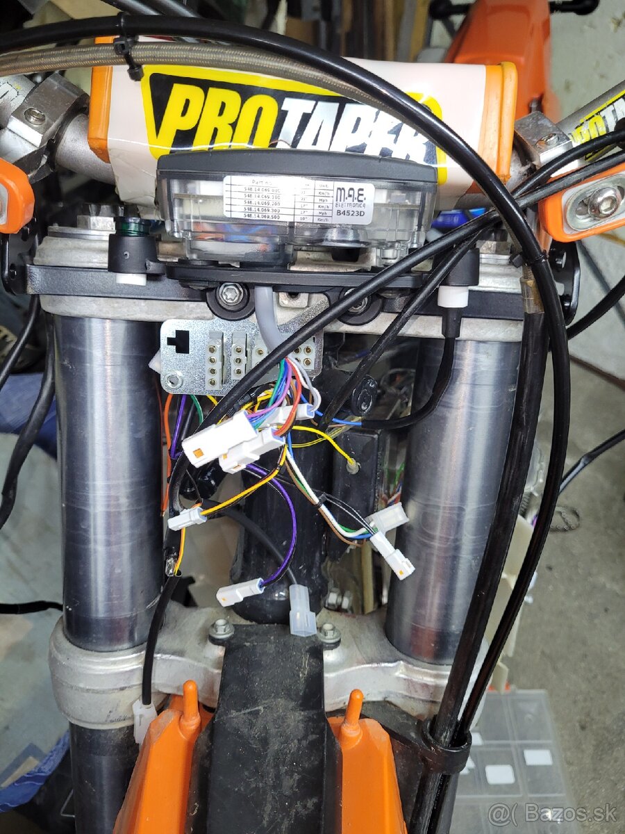 KTM EXC eletrikcké diely snímače tacho merače mth - 13